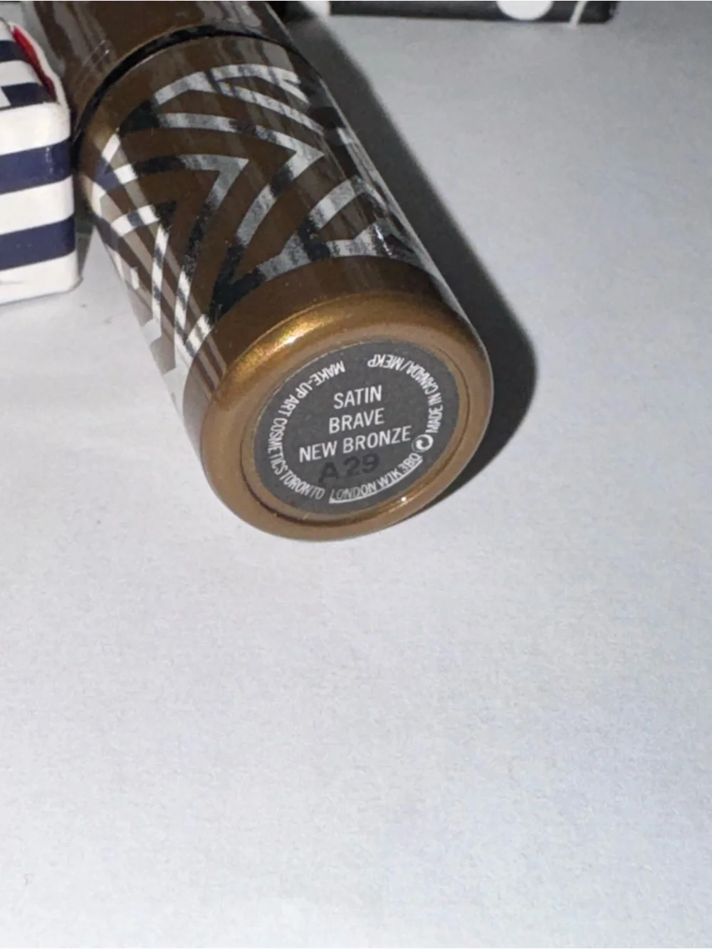 Mac Brave New Bronze-lipstick
